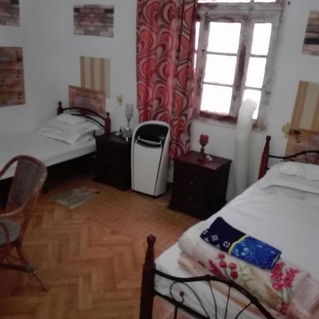 VIP Respectious Family Rooms el biar Argel Exterior foto